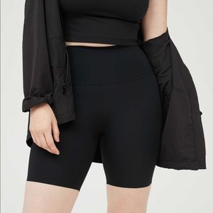 Aerie OFFLINE GOALS BIKE SHORT